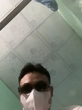 Snapshot of concuhonggg chatting on 04-09-26, 08:31 concuhonggg online show from 04-09-26, 08:31