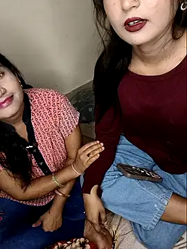 Snapshot of Hot_night chatting on 04-13-26, 08:14 Hot night online show from 04-13-26, 08:14