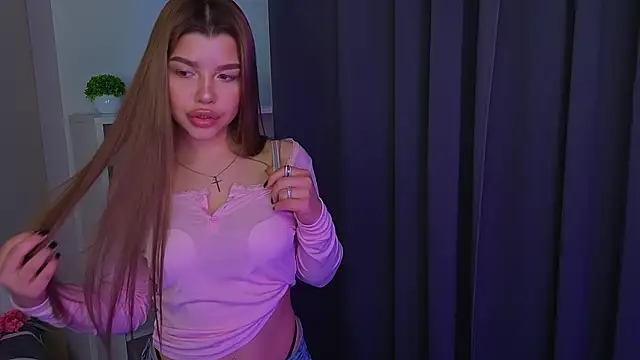 DelenaRines online show from 04-17-26, 06:49