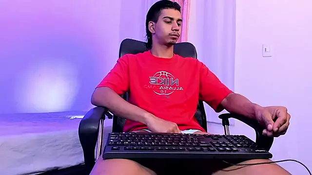 Stiwar Latin online show from 04-10-26, 12:10