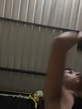 Snapshot of Aaron_Brink_ chatting on 04-10-26, 01:00 Aaron Brink online show from 04-10-26, 01:00