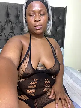 VIOLETTXXX1 online show from 04-15-26, 02:13