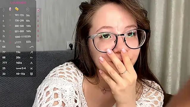 Snapshot of RebeccaDelmedico chatting on 04-15-26, 07:58 RebeccaDelmedico online show from 04-15-26, 07:58