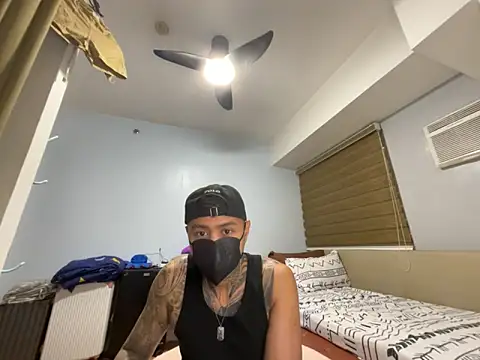 Snapshot of tattoo_hottie chatting on 04-14-26, 02:34 tattoo hottie online show from 04-14-26, 02:34