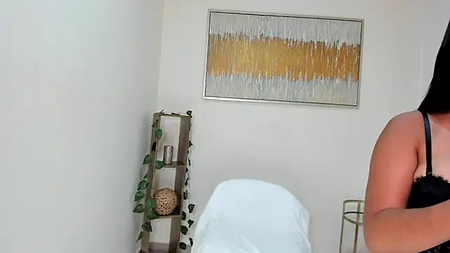 Snapshot of Mindy_Claker chatting on 04-14-26, 08:37 Mindy Claker online show from 04-14-26, 08:37