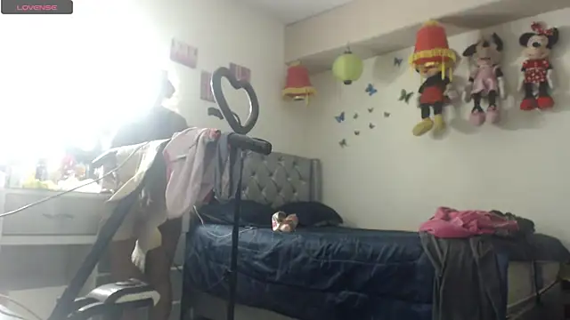 hotbrunettecasandra online show from 10-20-25, 02:17