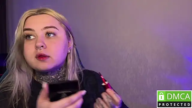 Snapshot of CuteUna chatting on 04-14-26, 09:48 CuteUna online show from 04-14-26, 09:48