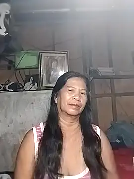 urmaturemama143 online show from 04-11-26, 08:46