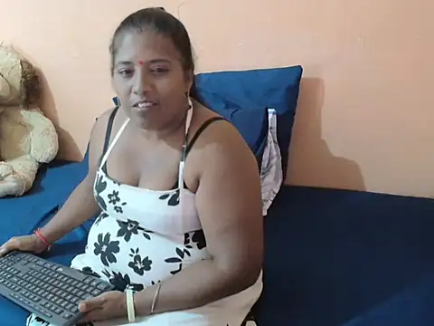  IndianDiamond4u  online show from 04-11-26, 07:18