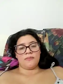 Snapshot of dhalia-rose89 chatting on 04-11-26, 07:29 dhalia-rose89 online show from 04-11-26, 07:29