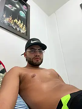 Kenay69 online show from 04-12-26, 12:04