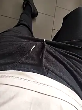 Snapshot of fax4589 chatting on 04-15-26, 07:37 fax4589 online show from 04-15-26, 07:37