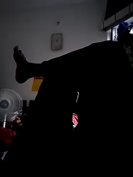 Snapshot of sk022 chatting on 04-16-26, 12:33 sk022 online show from 04-16-26, 12:33