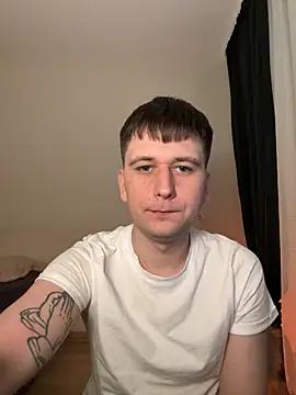 submarine  online show from 04-13-26, 06:57