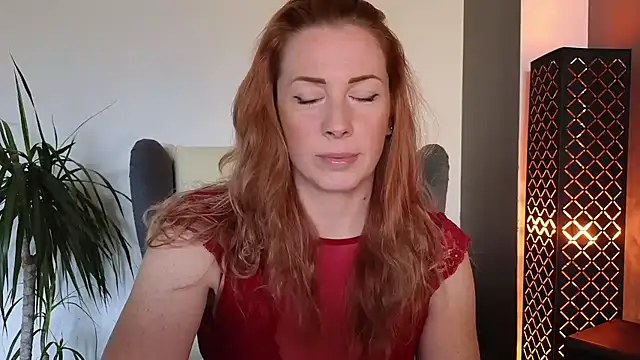 Sharon Red online show from 10-21-25, 09:32