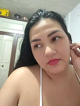 Snapshot of claabella chatting on 04-15-26, 07:58 claabella online show from 04-15-26, 07:58