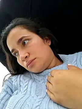 DaniHO25 online show from 04-16-26, 09:39