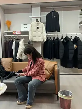 laolao2588 online show from 04-15-26, 05:25