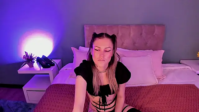 Snapshot of Kim_Jeins666_ chatting on 04-16-26, 01:23 Kim Jeins666 online show from 04-16-26, 01:23