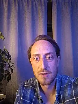 hihilove69 online show from 04-16-26, 11:40