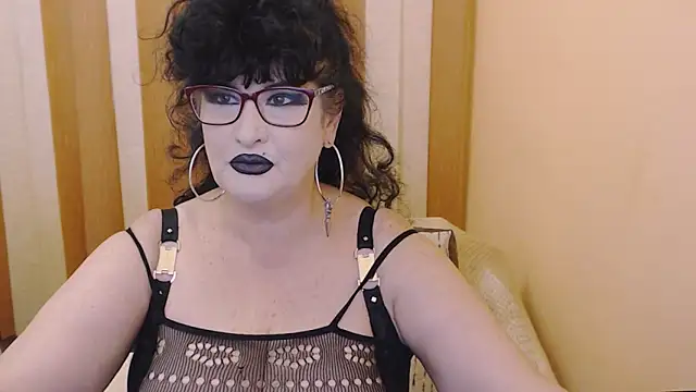 QuuenOfSin online show from 10-24-25, 08:49