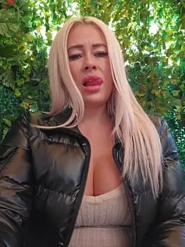 MILFBARBY online show from 11-16-25, 07:47