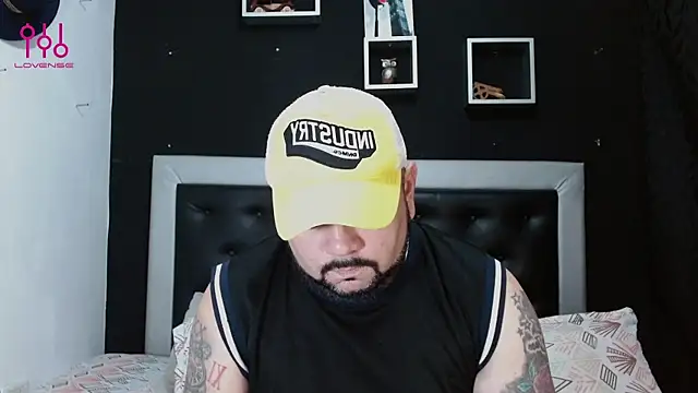 perverseveteranmanxxx online show from 02-22-25, 01:44