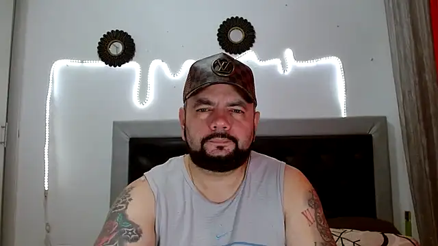 perverseveteranmanxxx online show from 09-20-25, 01:45