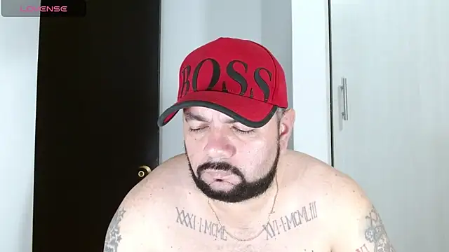 Snapshot of perverseveteranmanxxx chatting on 11-14-25, 05:06 perverseveteranmanxxx online show from 11-14-25, 05:06