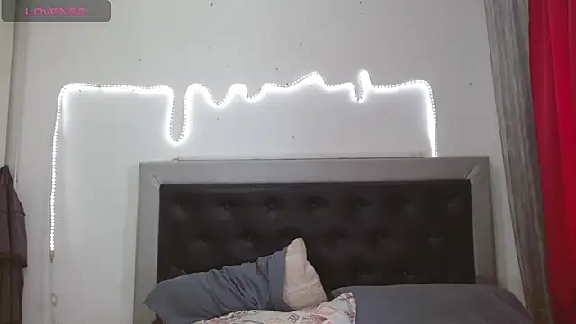 Snapshot of perverseveteranmanxxx chatting on 11-27-25, 03:03 perverseveteranmanxxx online show from 11-27-25, 03:03