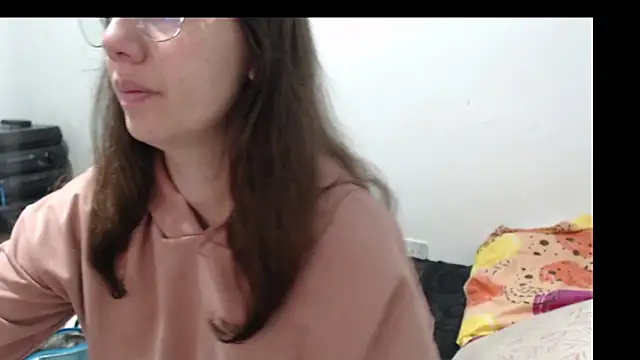 Snapshot of natasha_sex1 chatting on 02-08-25, 04:25 natasha sex1 online show from 02-08-25, 04:25