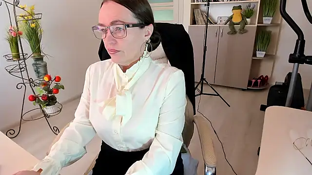 Snapshot of Vika73 chatting on 01-18-26, 07:12 Vika73 online show from 01-18-26, 07:12