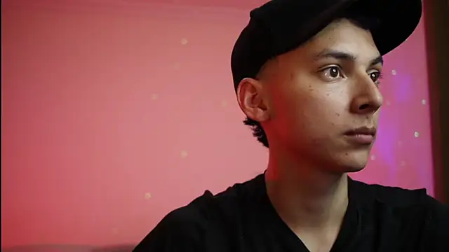 archi love online show from 02-06-26, 05:12