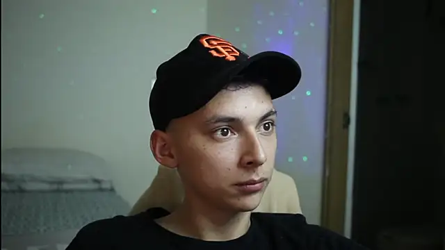 archi love online show from 02-07-26, 05:33