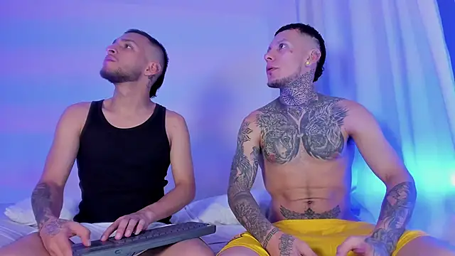  Kevin xxx online show from 11-20-25, 04:01