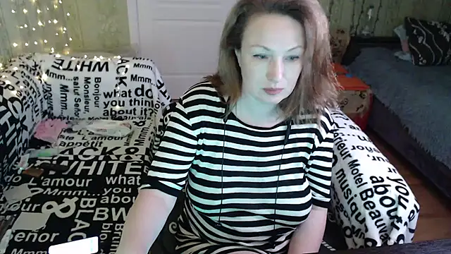 MarleneDietrich online show from 09-11-25, 01:22