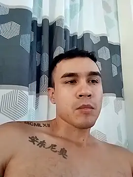 Snapshot of ANDRES_HOT-1996 chatting on 10-17-25, 05:04 ANDRES HOT-1996 online show from 10-17-25, 05:04