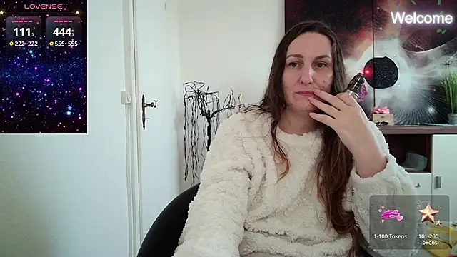 Yevgeshka-Milashka online show from 03-22-25, 06:54