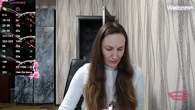 Yevgeshka-Milashka online show from 10-19-25, 06:14