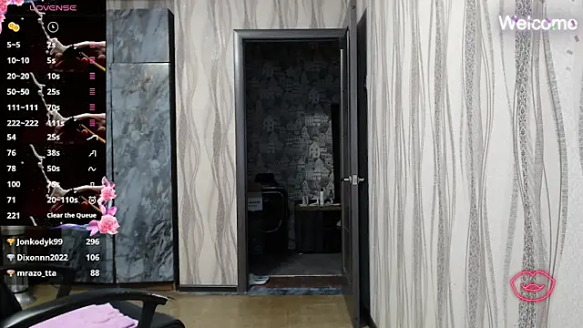 Yevgeshka-Milashka online show from 10-27-25, 06:50