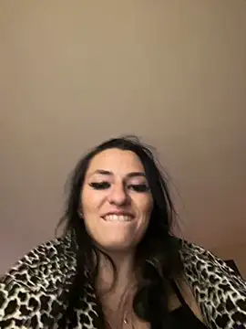 Snapshot of smoothkissx chatting on 01-09-25, 09:05 smoothkissx online show from 01-09-25, 09:05