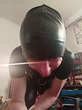 RubberFetischem online show from 02-26-26, 06:45