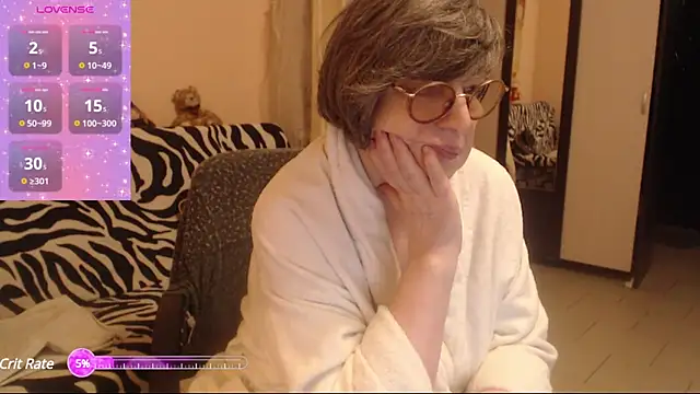 Sharon Amore online show from 12-24-24, 06:11