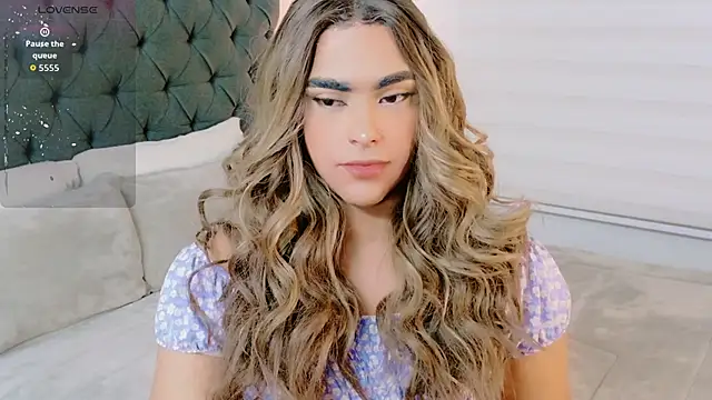 Scarlethvhonparker online show from 10-08-25, 02:09