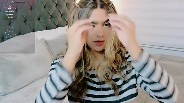 Scarlethvhonparker online show from 11-15-25, 02:42