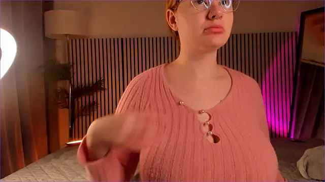 SonyaBabyn online show from 02-02-26, 03:44