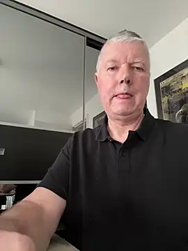 cumboy online show from 02-02-26, 01:54