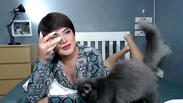 STUCK on YOU  online show from 01-08-26, 09:28