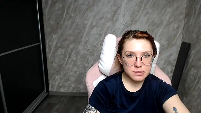 Reginasmilee online show from 03-07-26, 03:47