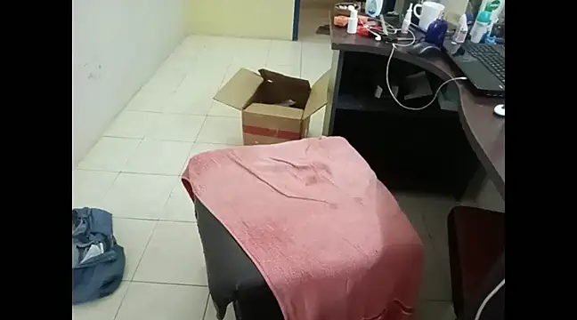 Snapshot of Danny1355 chatting on 01-13-25, 07:21 Danny1355 online show from 01-13-25, 07:21